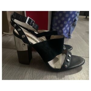 Louise et Cie Black Chunky Heels Size 6